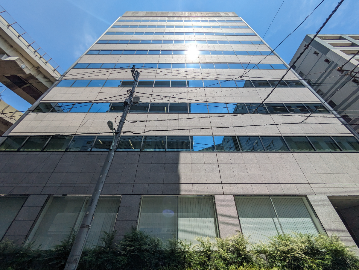 v20251003150706/fresh/building/J00100380372_9