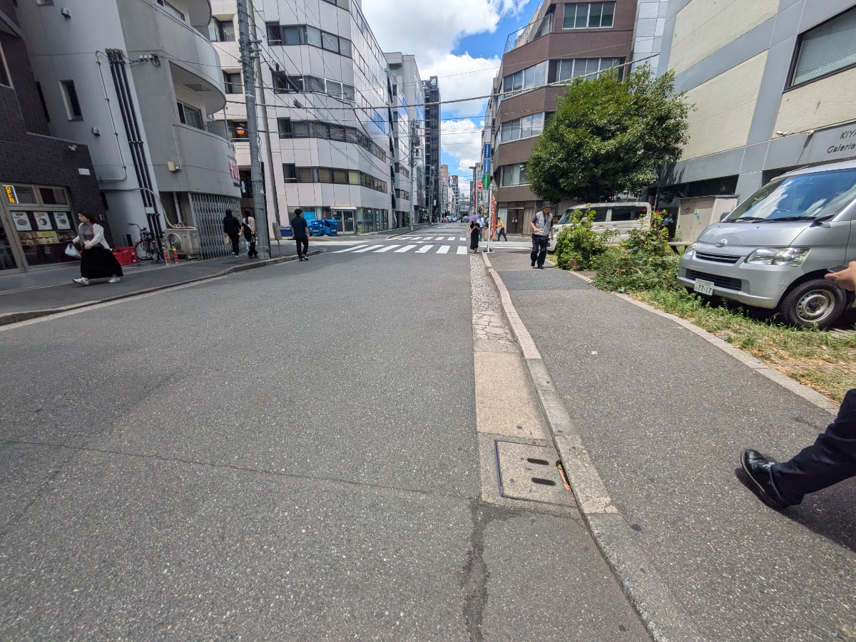 v20251003150706/fresh/building/J00100381663_12