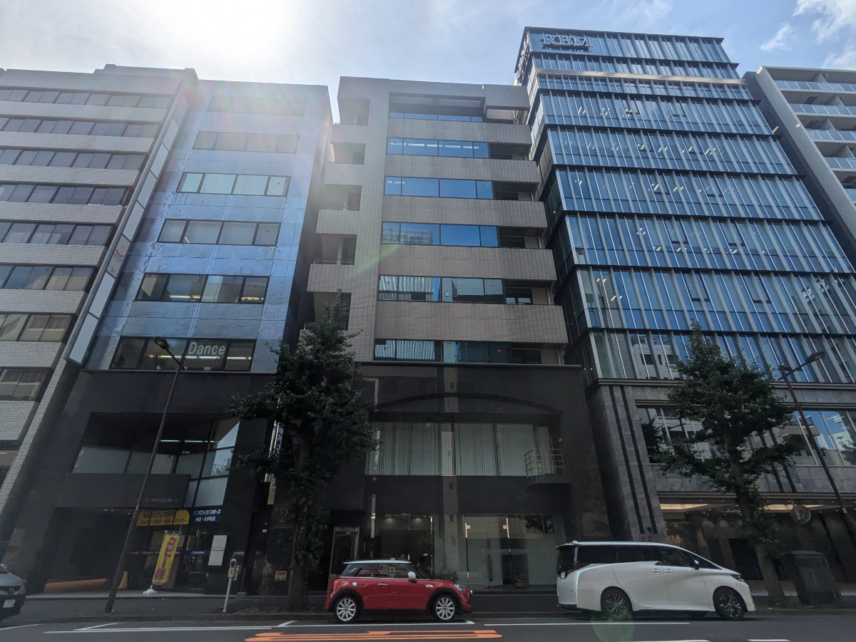 v20251003150706/fresh/building/J00100381718_1