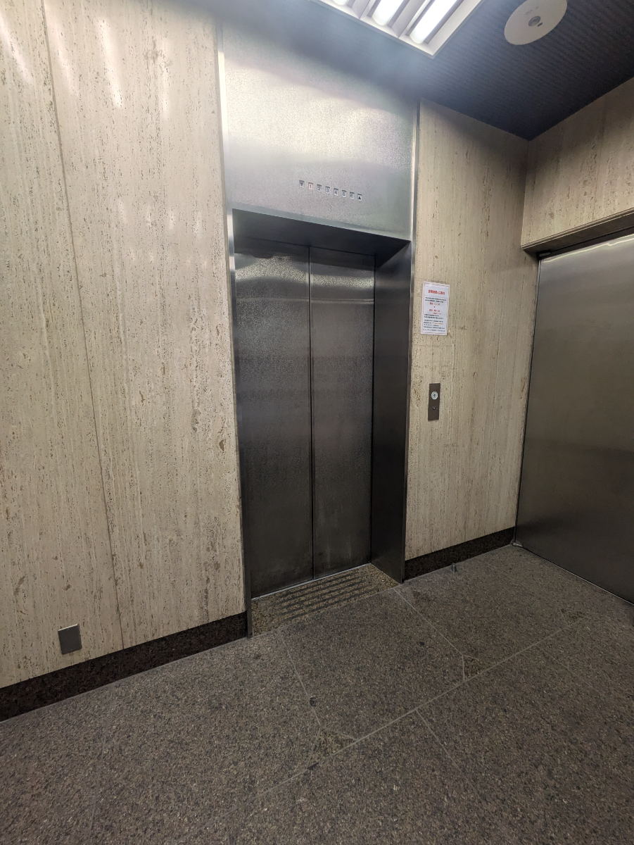 v20251003150706/fresh/building/J00100381806_4