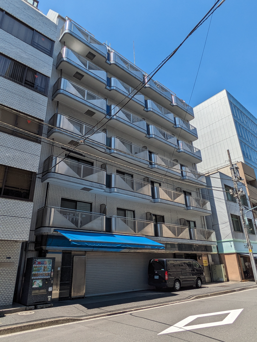 v20251003150706/fresh/building/J00100382920_5