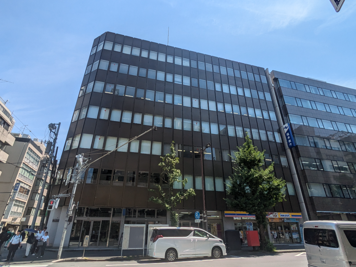 v20251003150706/fresh/building/J00100389316_6