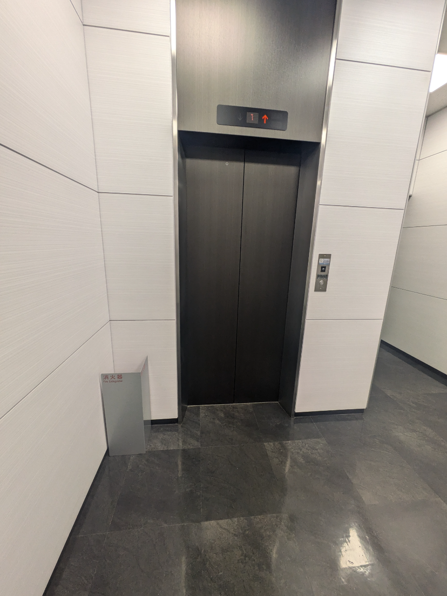 v20251003150706/fresh/building/J00100389317_4