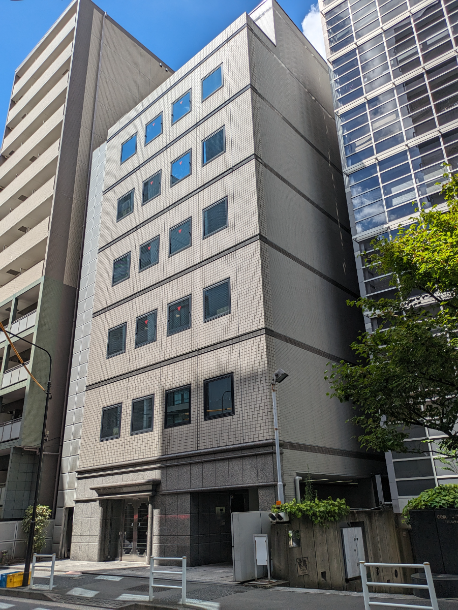 v20251003150706/fresh/building/J00100412924_1