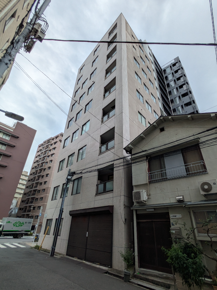 v20251006150705/fresh/building/J00100365093_12