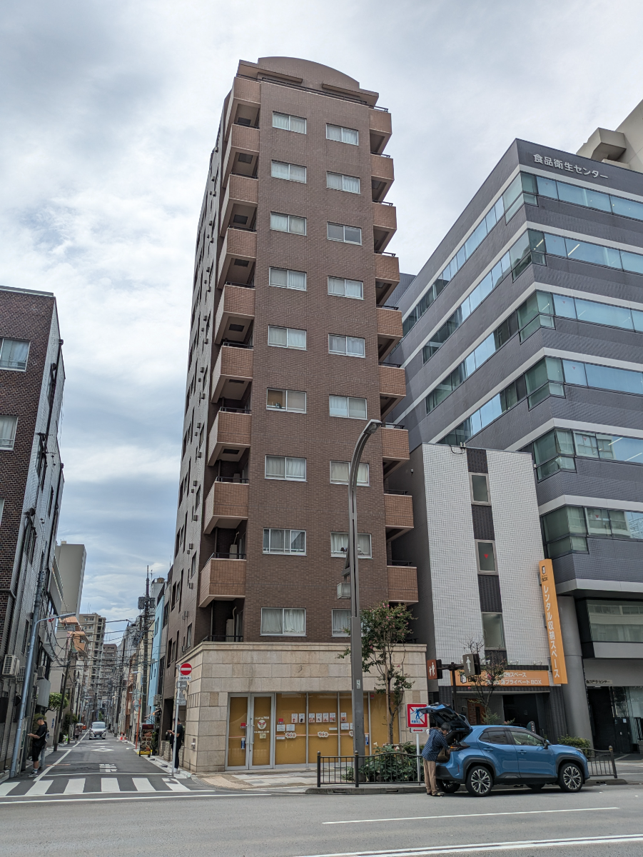 v20251006150705/fresh/building/J00100366479_6