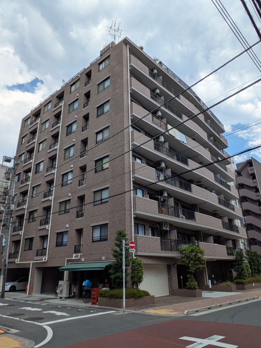v20251006150705/fresh/building/J00100367393_8