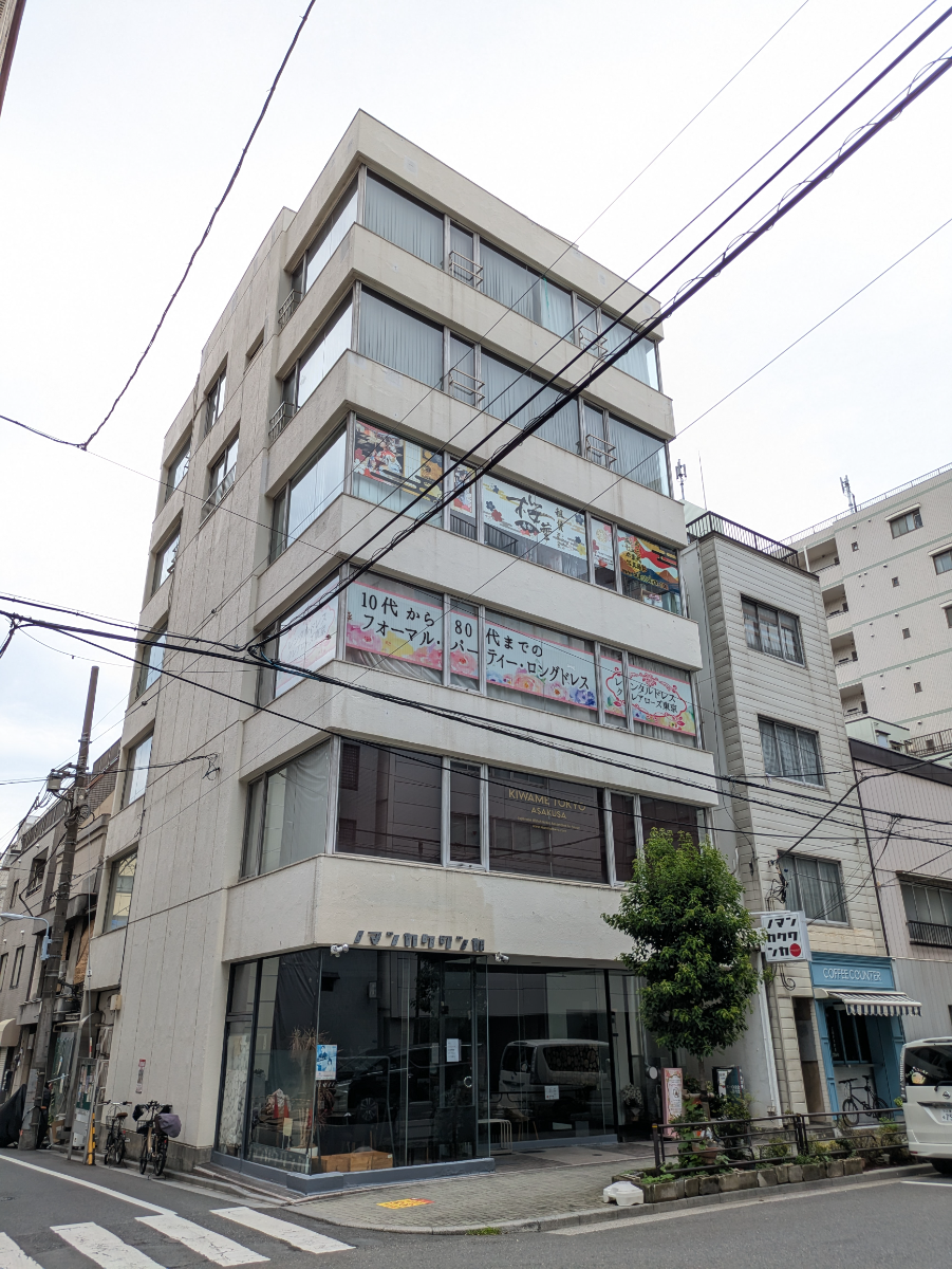 v20251006150705/fresh/building/J00100369832_7