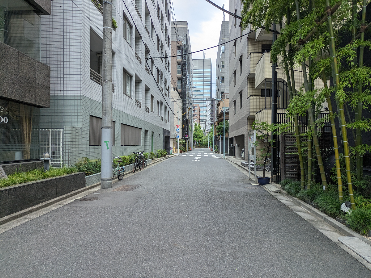 v20251006150705/fresh/building/J00100378024_2