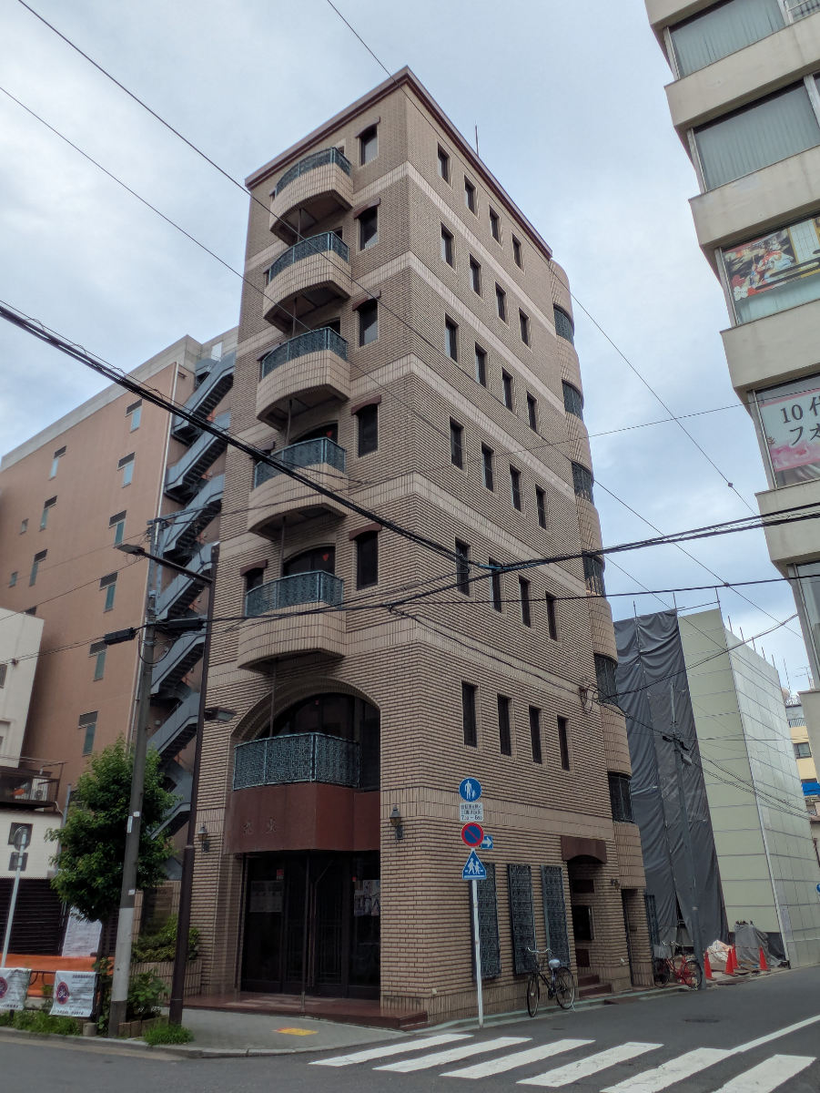 v20251006150705/fresh/building/J00100379160_7