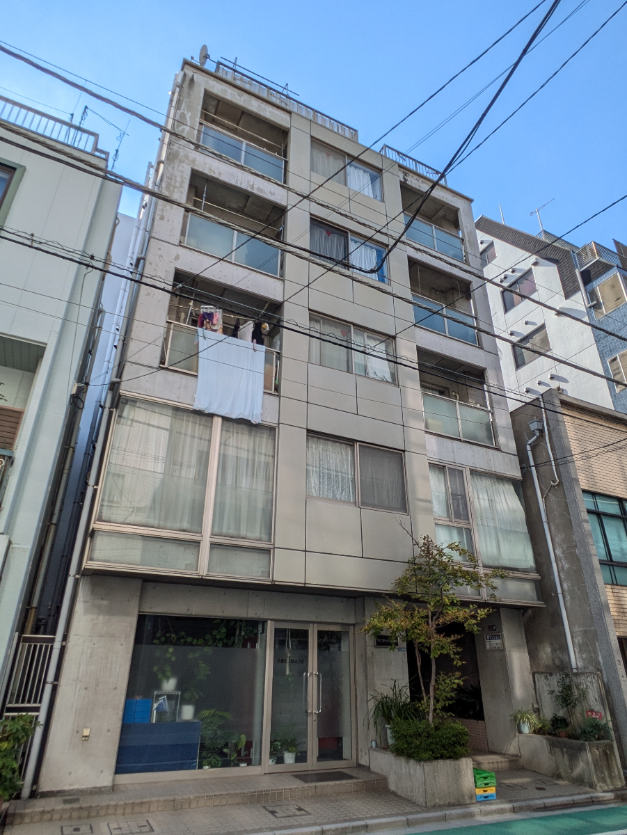 v20251006150705/fresh/building/J00100379189_6