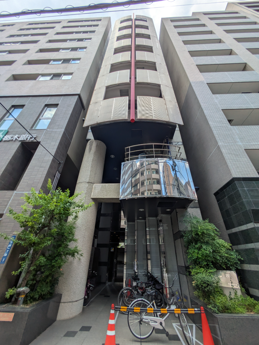v20251006150705/fresh/building/J00100379275_10