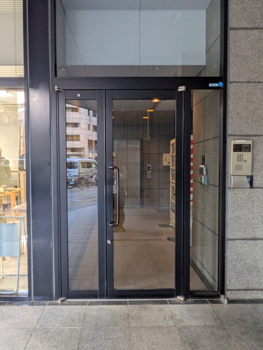 v20251006150705/fresh/building/J00100379335_11