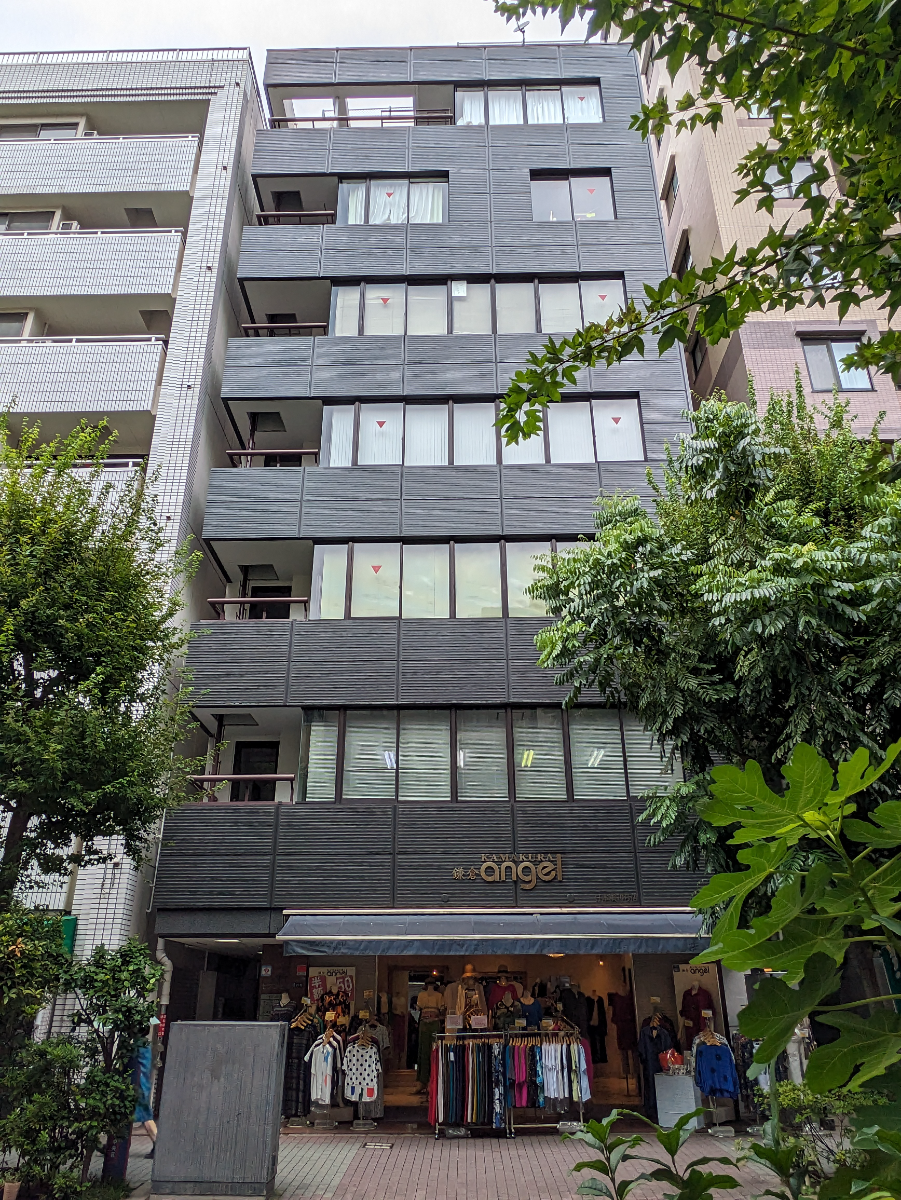 v20251006150705/fresh/building/J00100382179_1