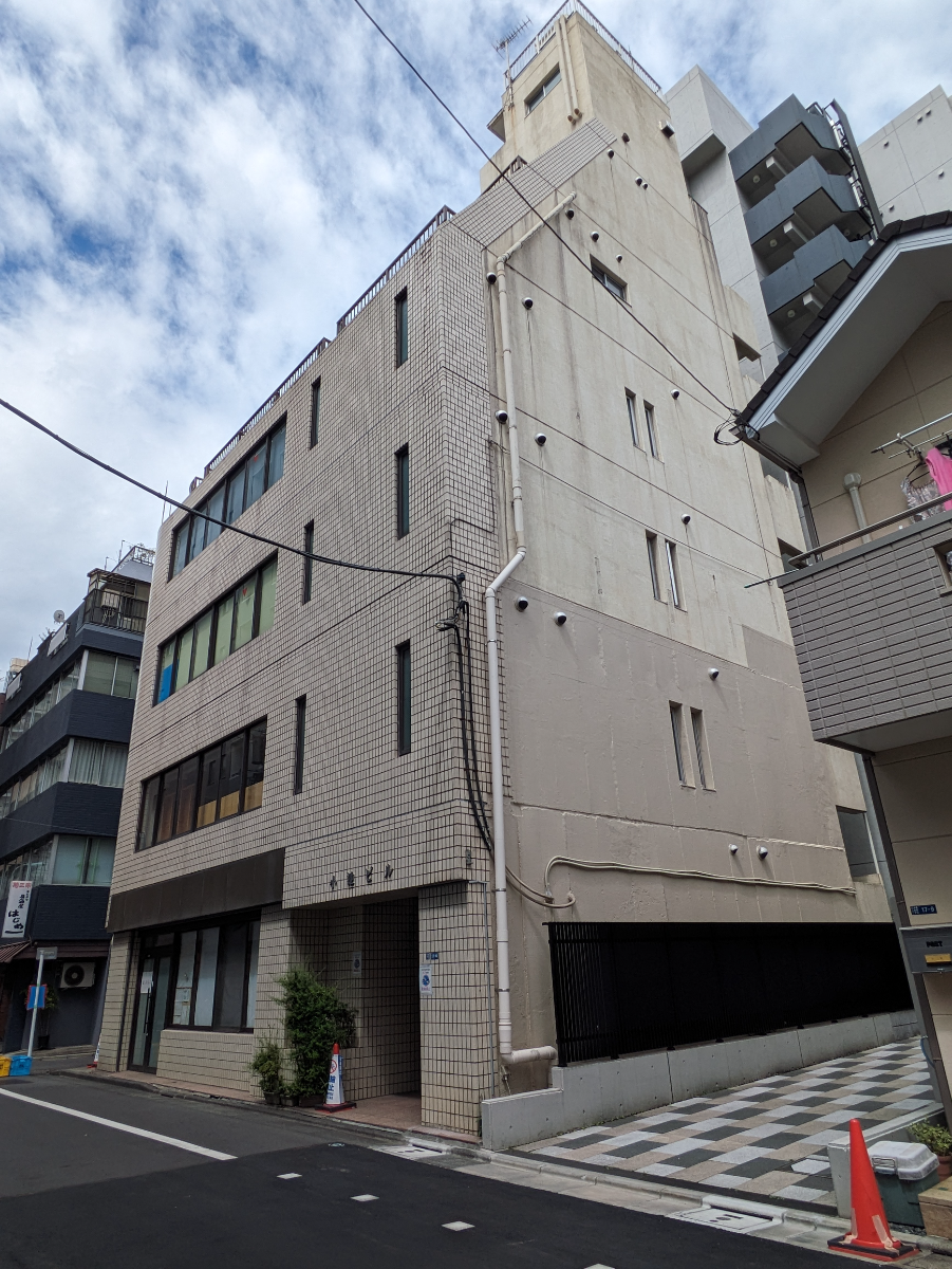 v20251006150705/fresh/building/J00100382186_5