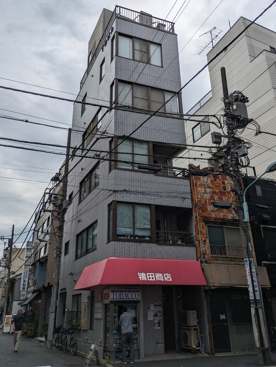 v20251006150705/fresh/building/J00100390169_1