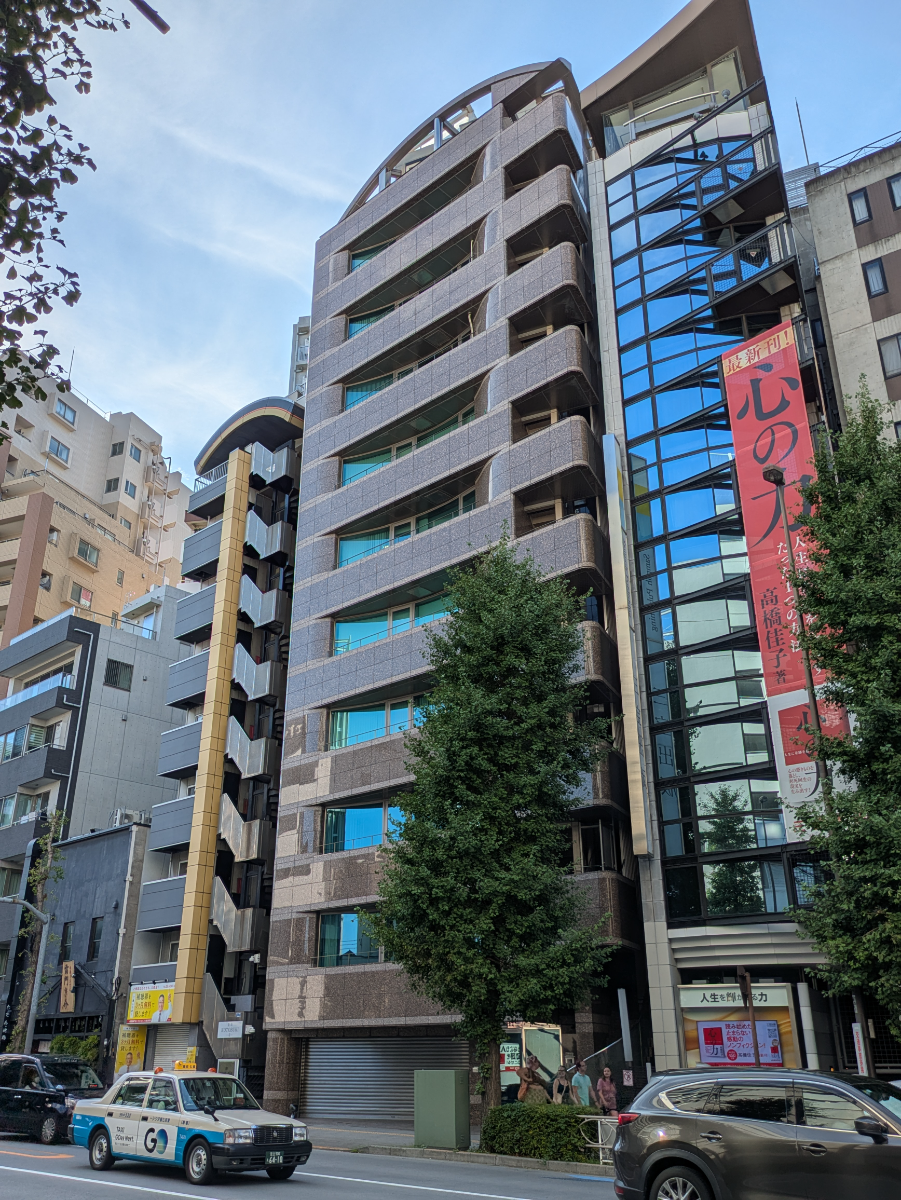 v20251006150705/fresh/building/J00100395882_7