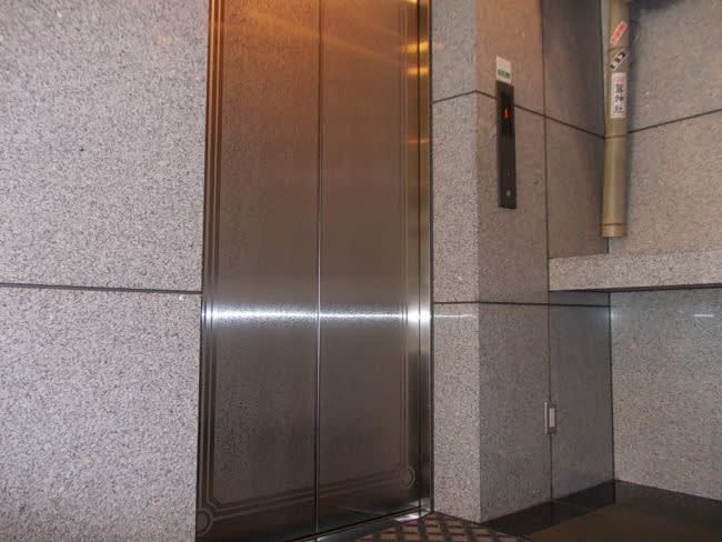 v20251006150705/fresh/building/J00100395960_4