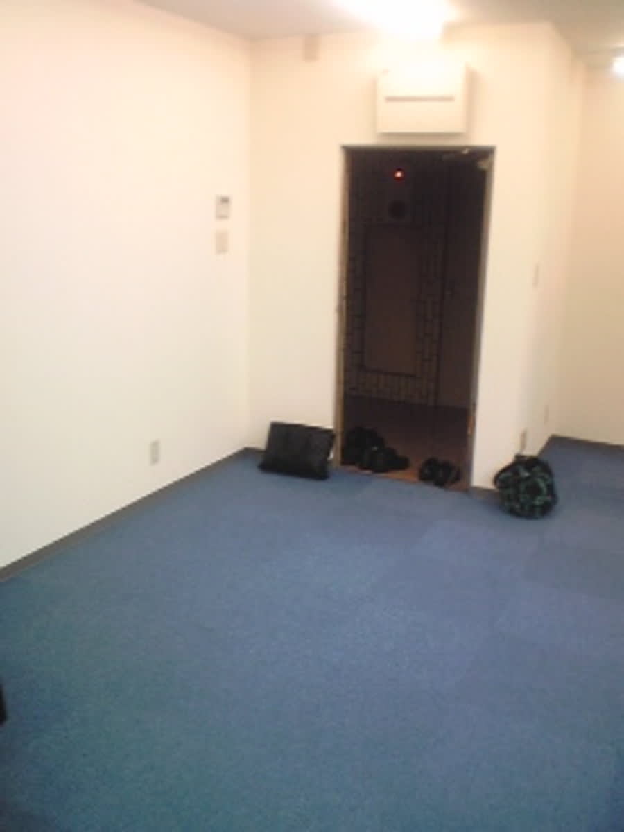 v20251006150705/fresh/building/J00100401805_10
