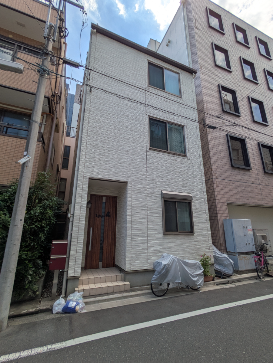 v20251006150705/fresh/building/J00100408528_6