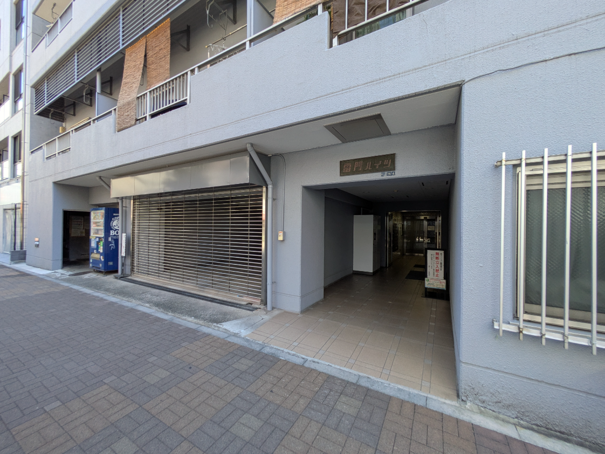 v20251006150705/fresh/building/J00100415042_8