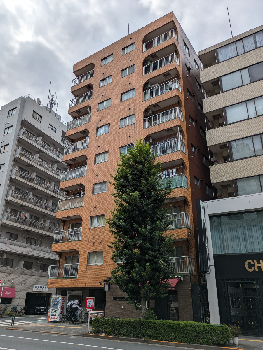 v20251006150705/fresh/building/J00100415382_5