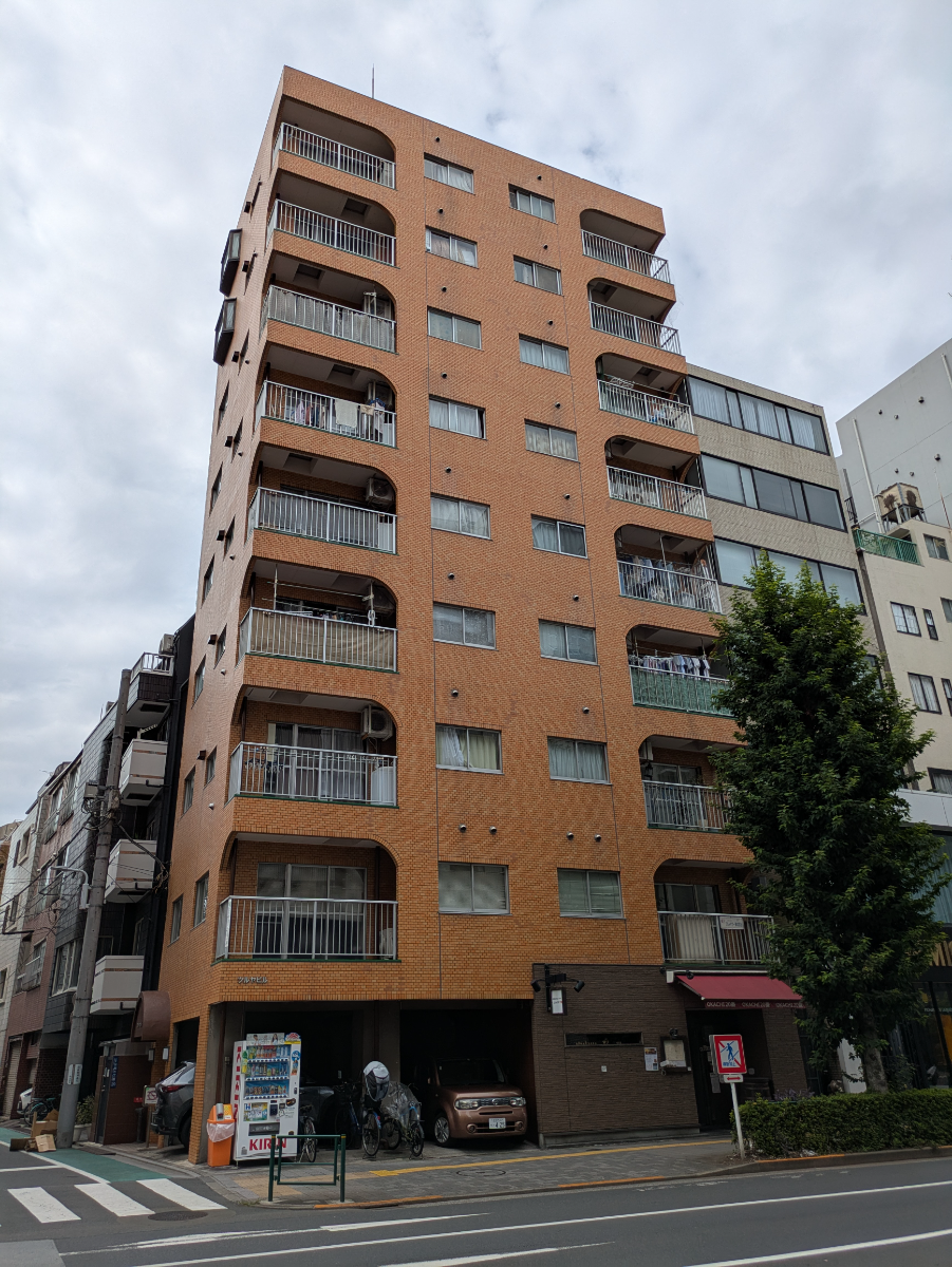 v20251006150705/fresh/building/J00100415382_7