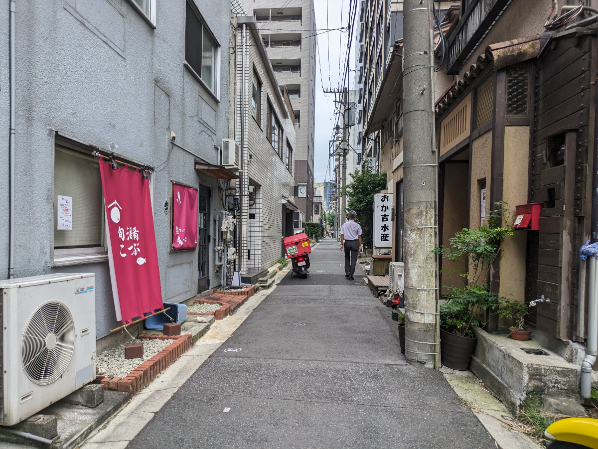 v20251006150705/fresh/building/J00100419097_12