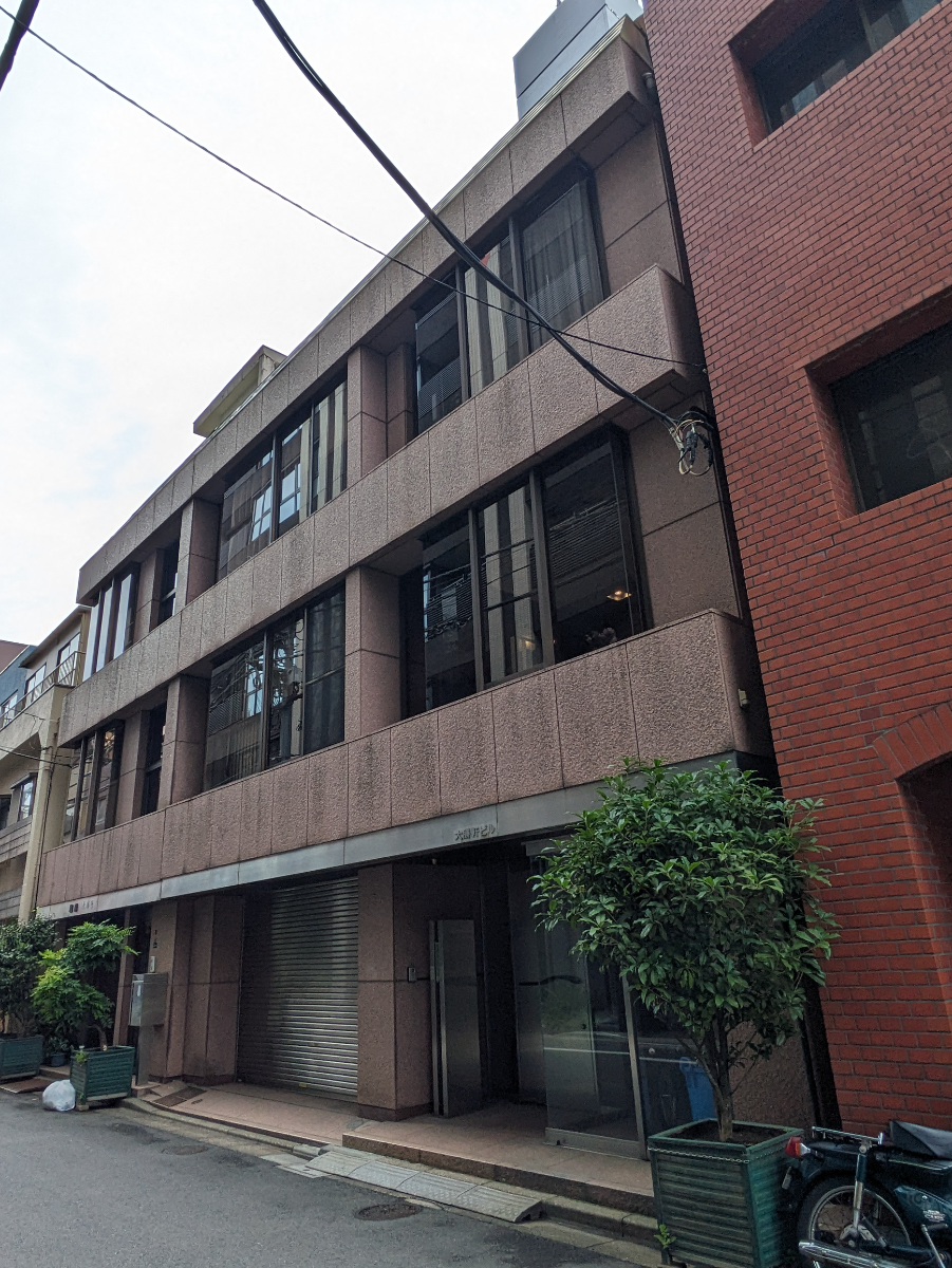 v20251006150705/fresh/building/J00100443416_6