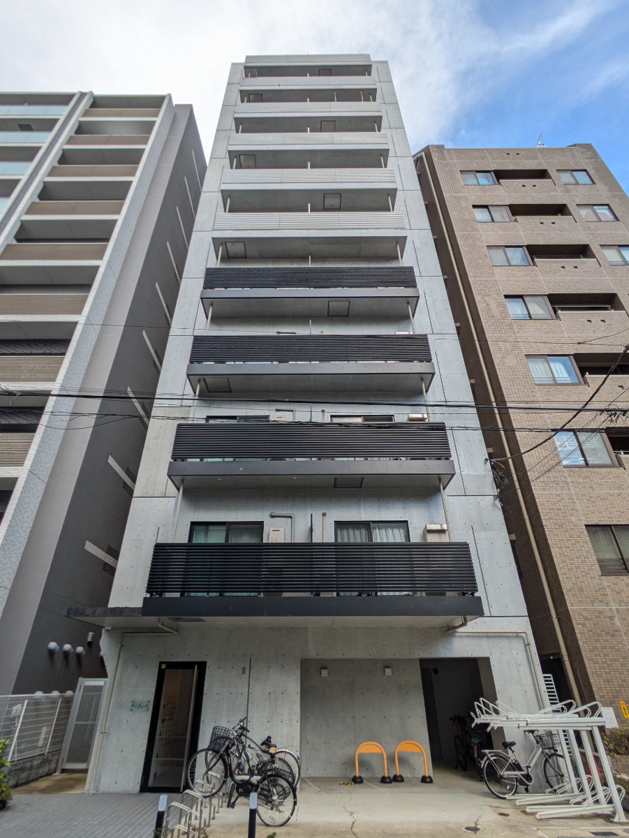 v20251006150705/fresh/building/J00100609330_1