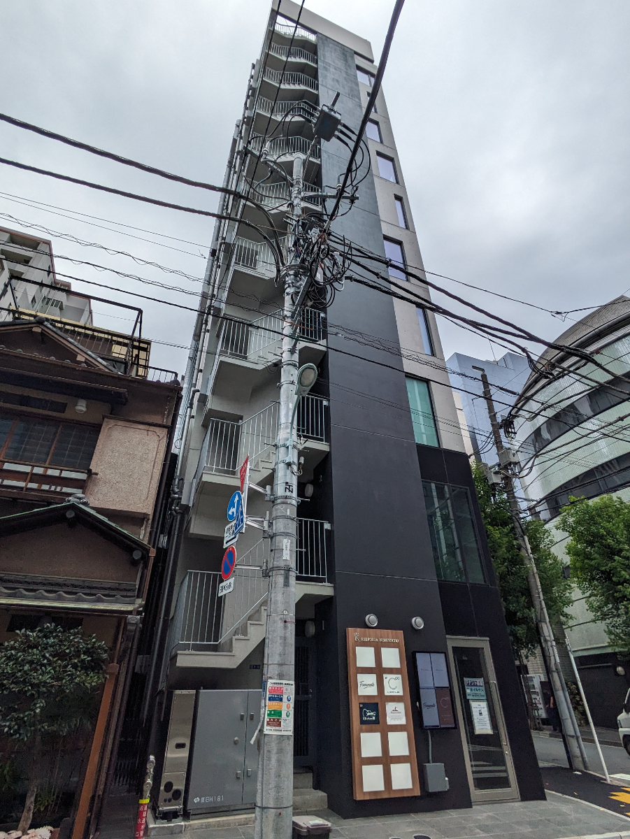v20251006150705/fresh/building/J00100609818_5