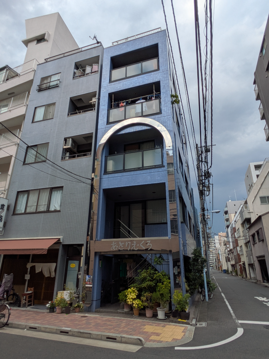 v20251006150705/fresh/building/J00100611907_7