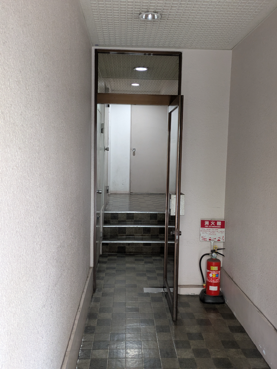 v20251007150704/fresh/building/J00100366556_11