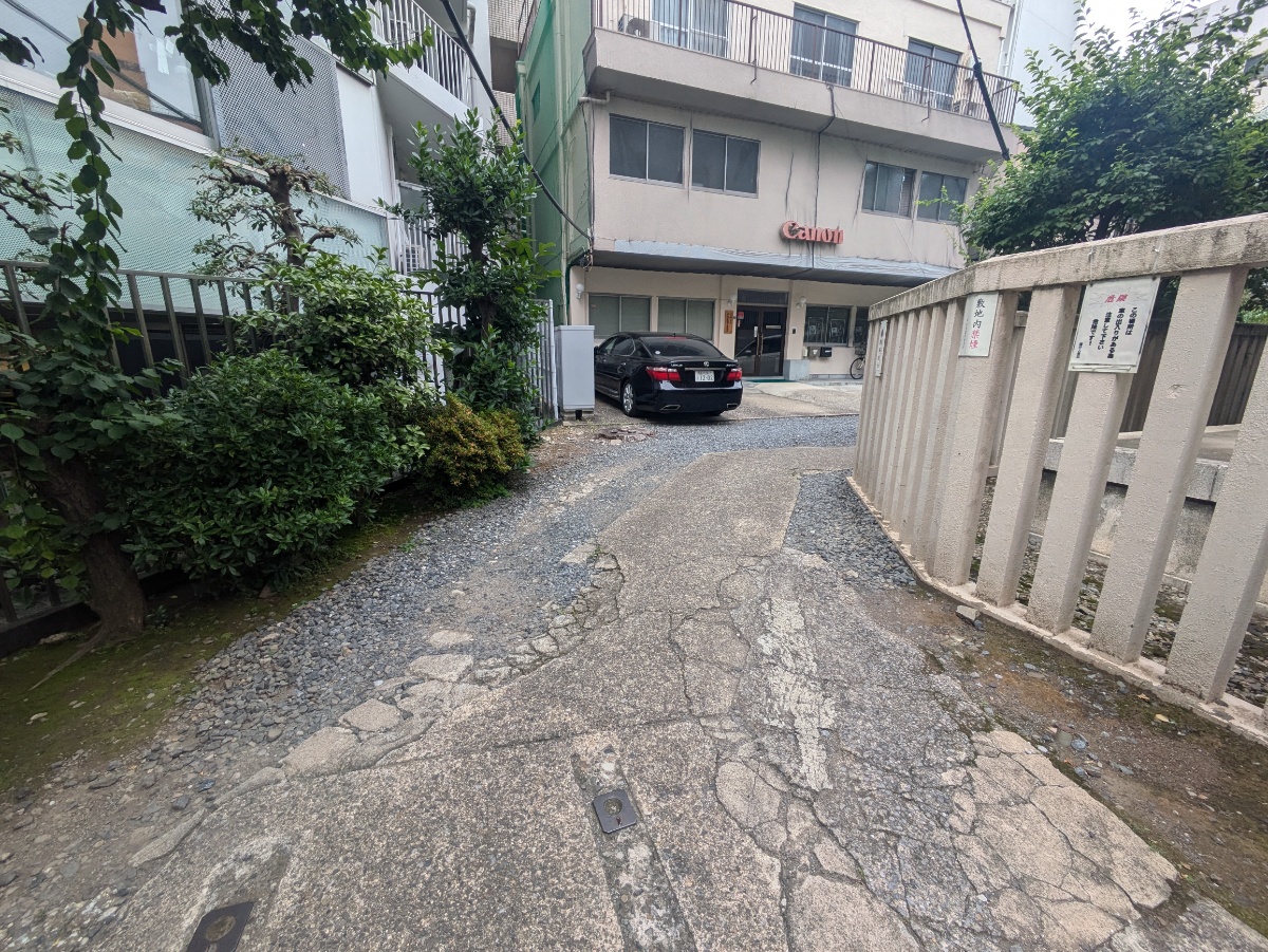 v20251007150704/fresh/building/J00100366595_13