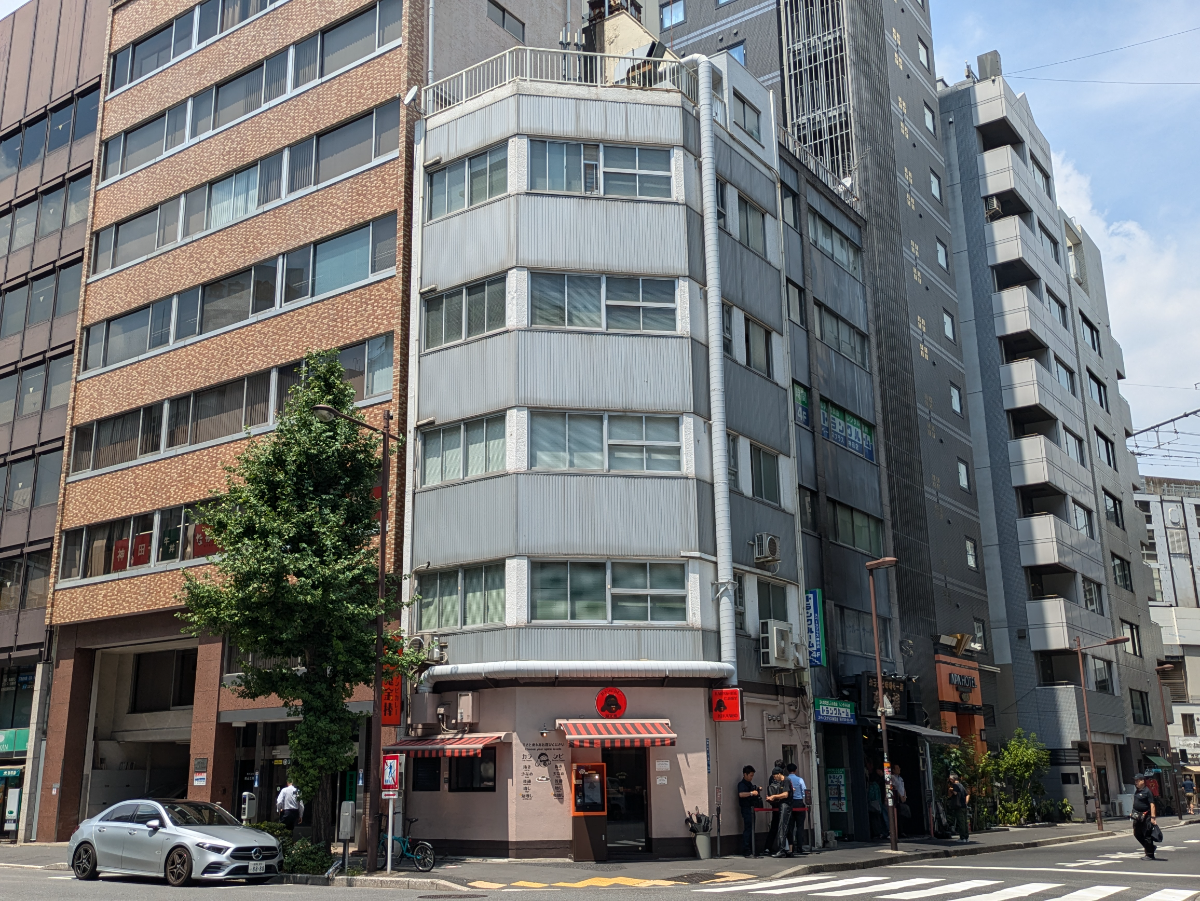 v20251007150704/fresh/building/J00100370060_1