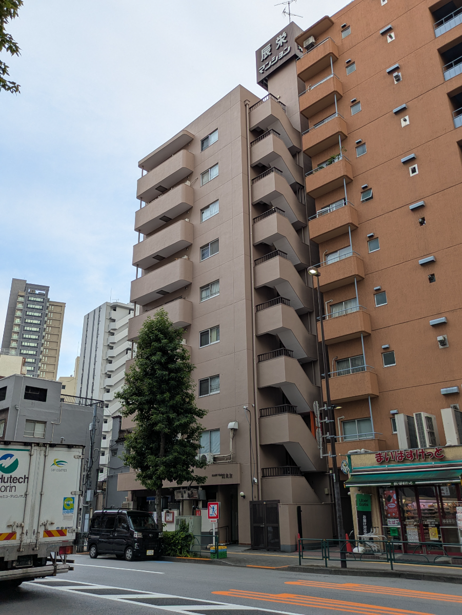 v20251007150704/fresh/building/J00100379199_8