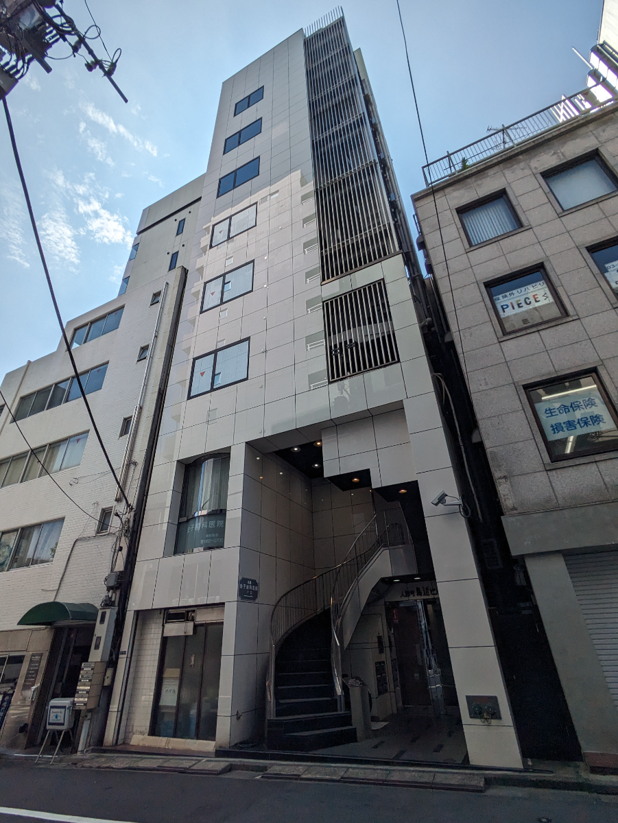 v20251007150704/fresh/building/J00100382218_11