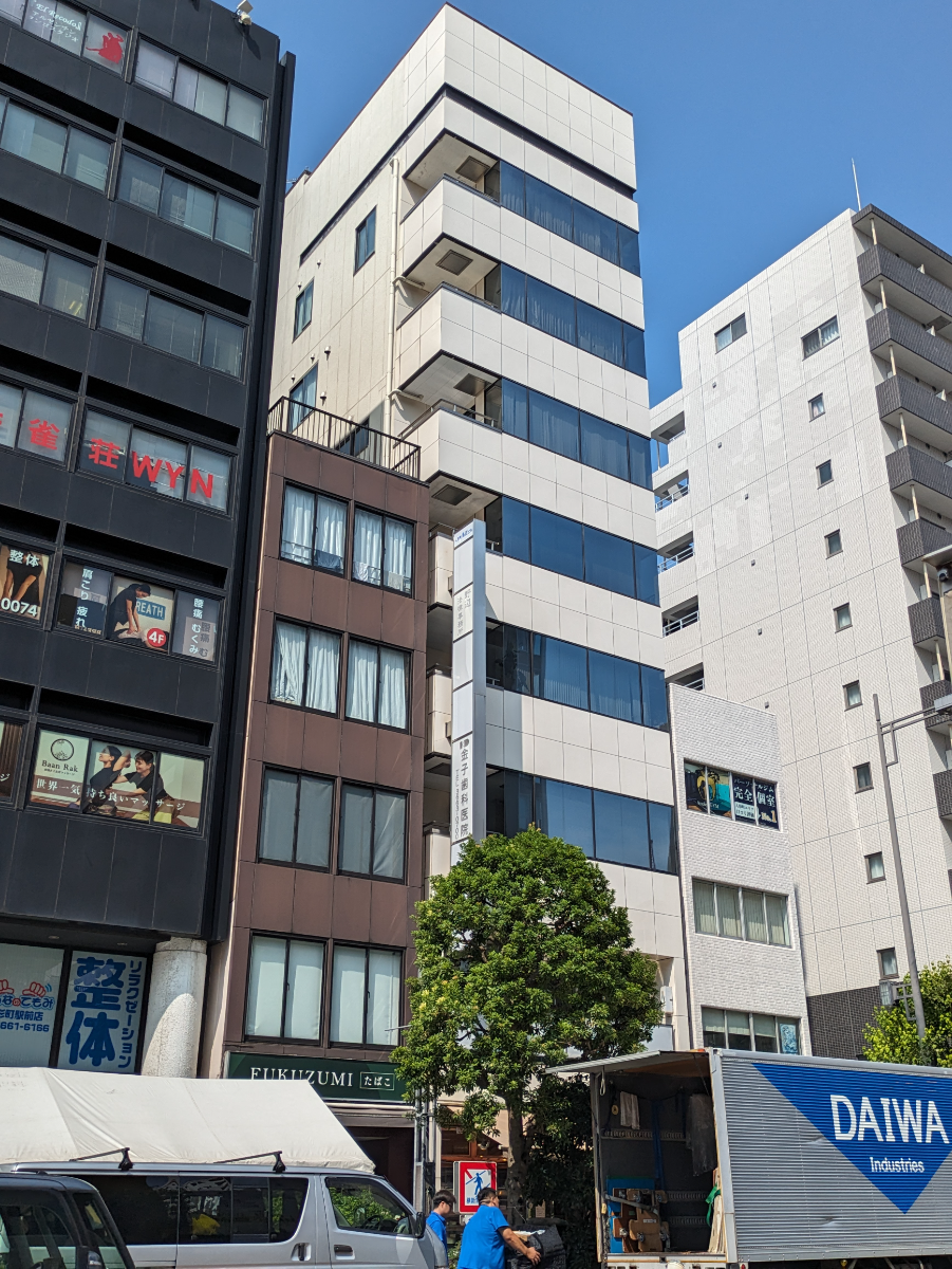 v20251007150704/fresh/building/J00100382218_9