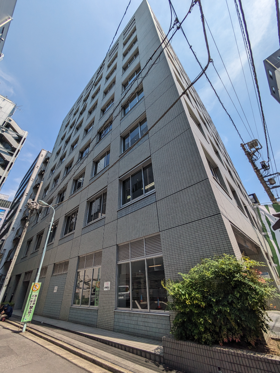 v20251007150704/fresh/building/J00100382590_8