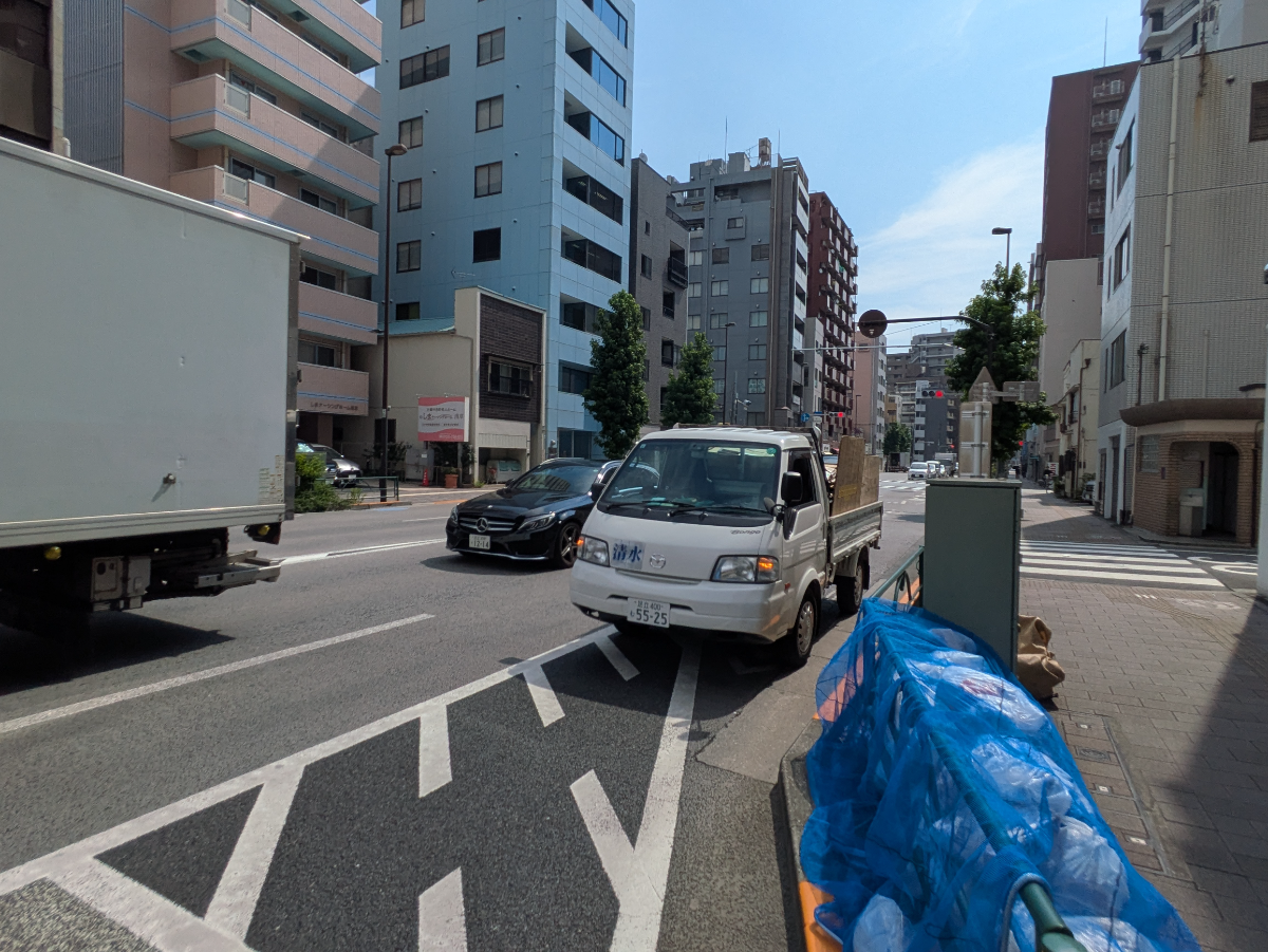 v20251007150704/fresh/building/J00100392919_14
