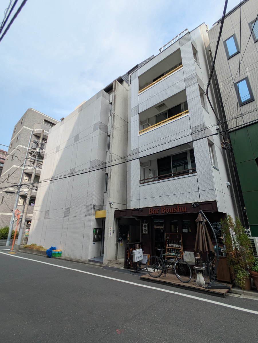 v20251007150704/fresh/building/J00100393957_5