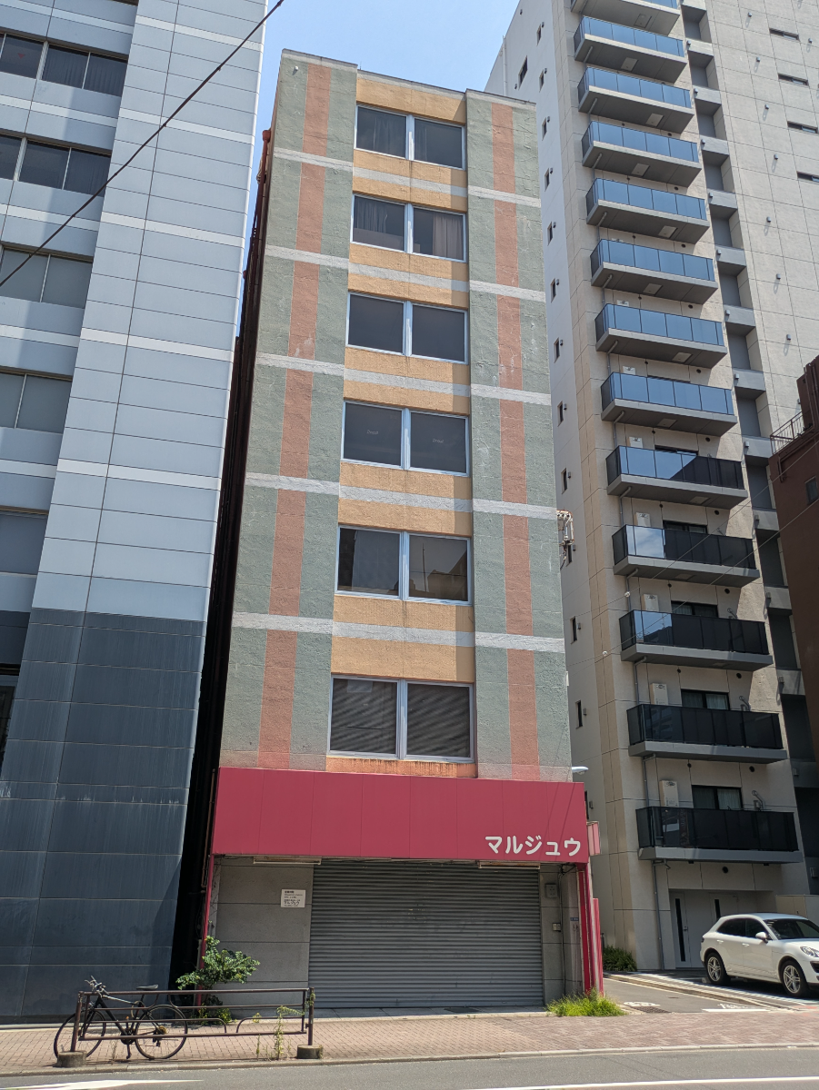 v20251007150704/fresh/building/J00100401433_6
