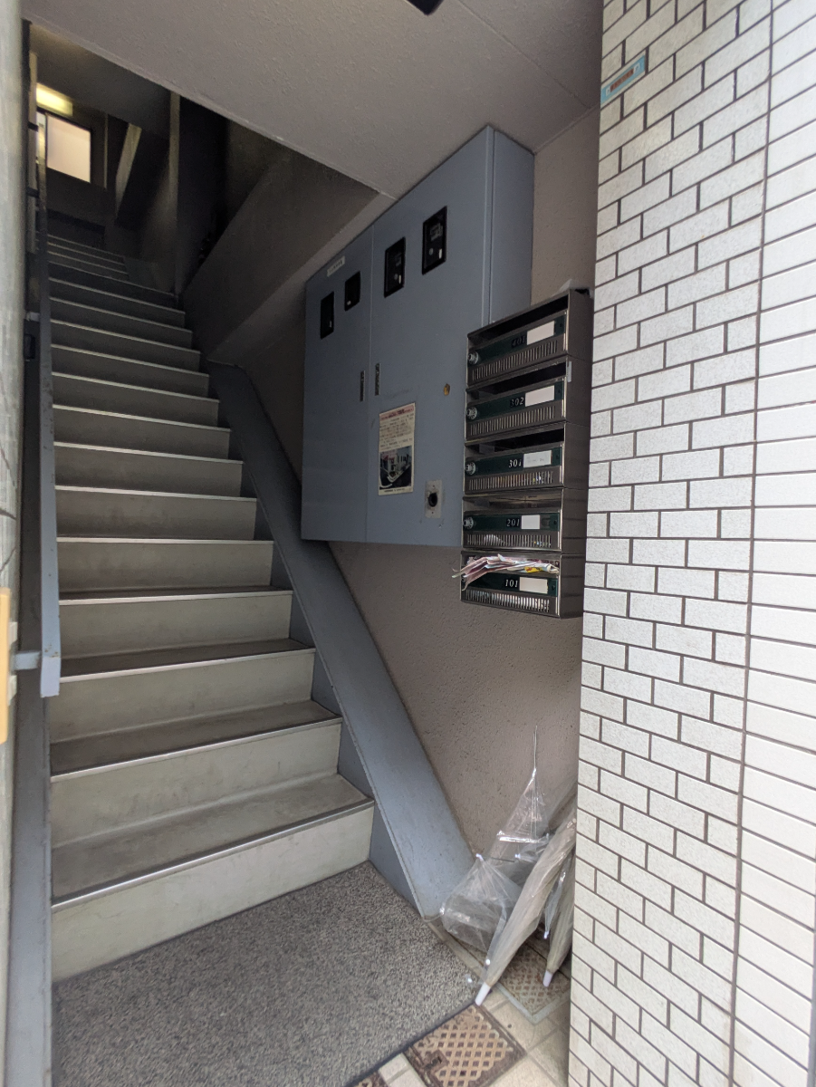 v20251007150704/fresh/building/J00100402103_16
