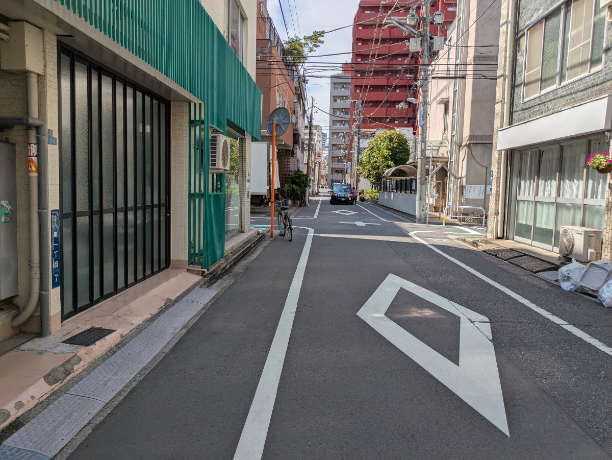 v20251007150704/fresh/building/J00100405632_2