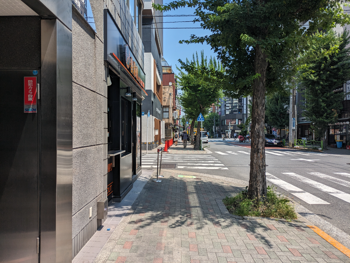 v20251007150704/fresh/building/J00100407705_2