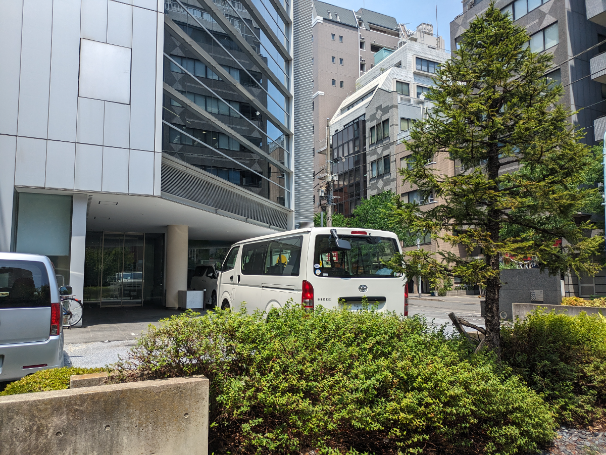 v20251007150704/fresh/building/J00100410416_12