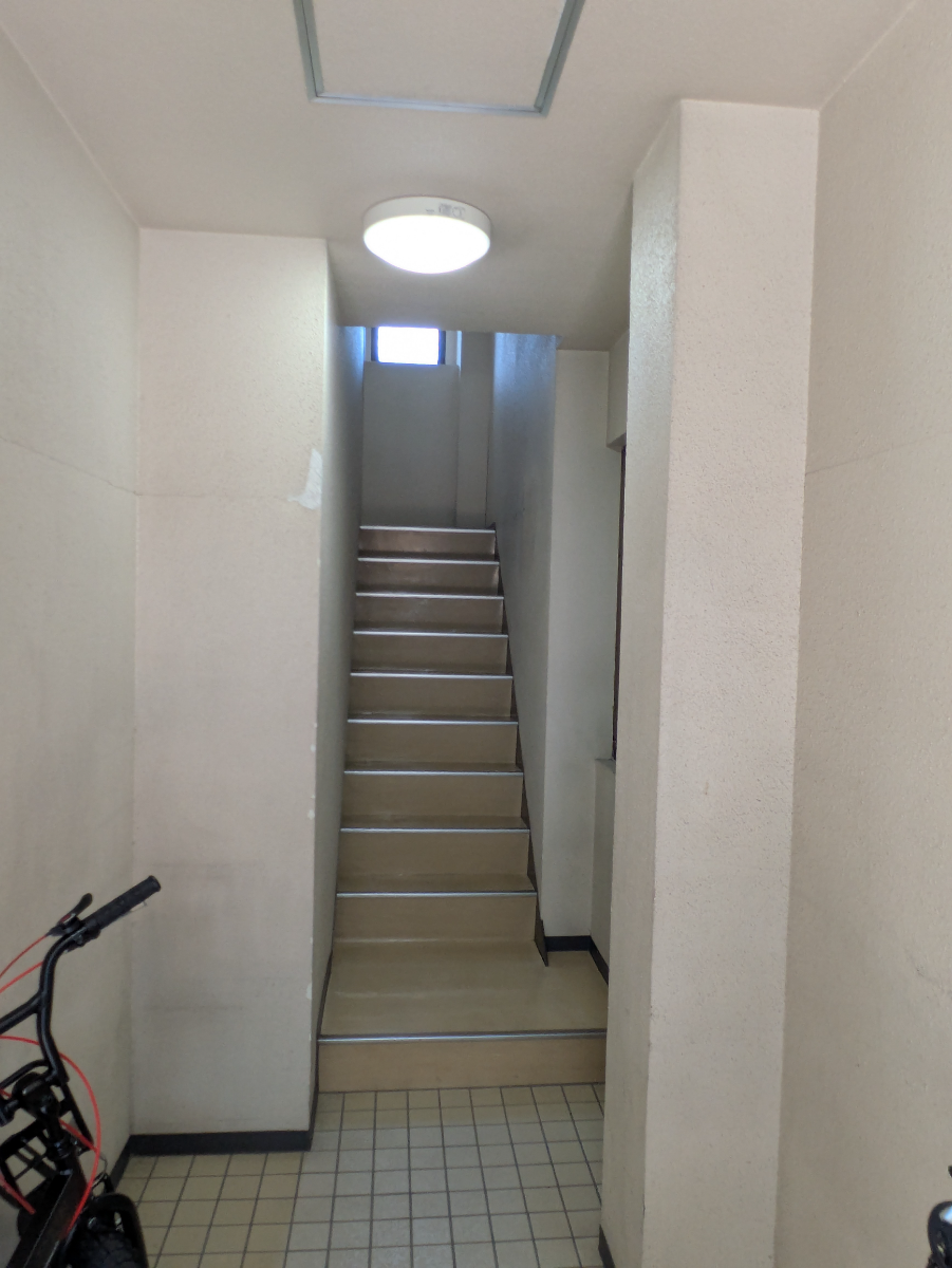 v20251007150704/fresh/building/J00100417522_4