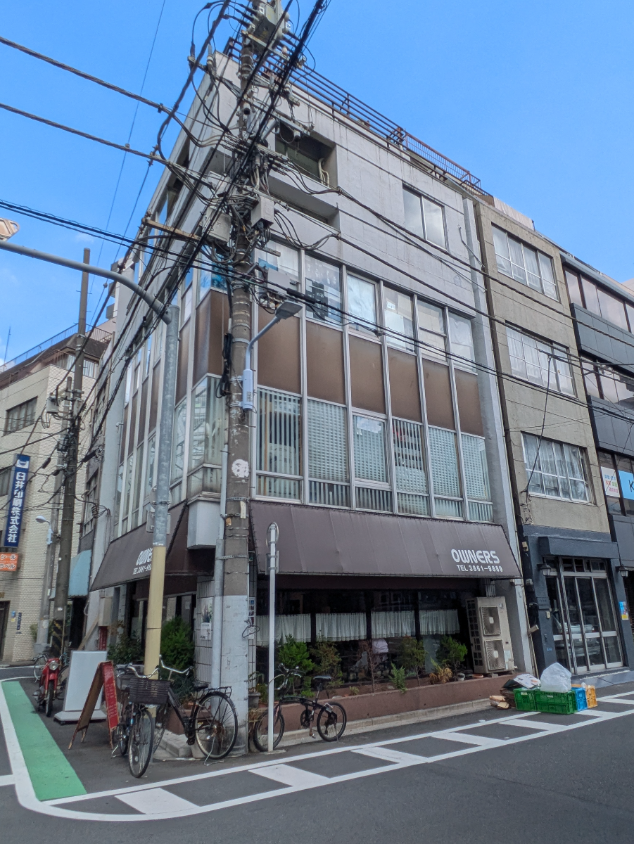 v20251007150704/fresh/building/J00100417811_7