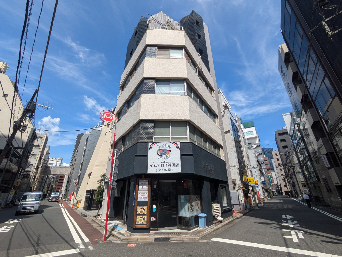 v20251007150704/fresh/building/J00100441981_1