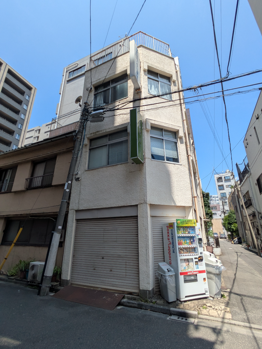 v20251007150704/fresh/building/J00100463877_6